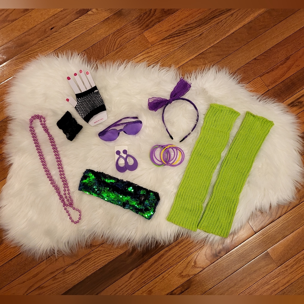 80s Female Costume 💜💚 - Picture 8 of 12